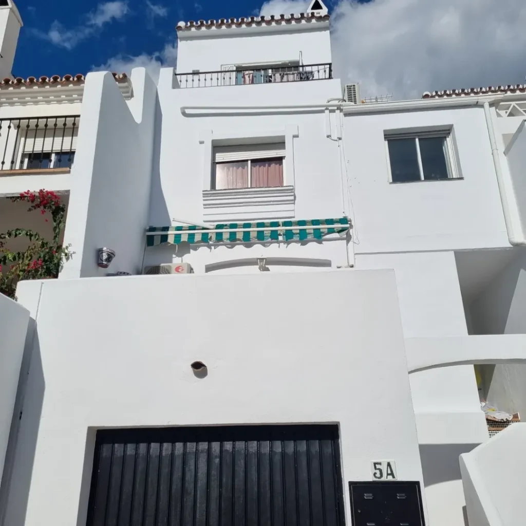 SaveClip.App_587385715_18540256360021695_8981444658769704369_n